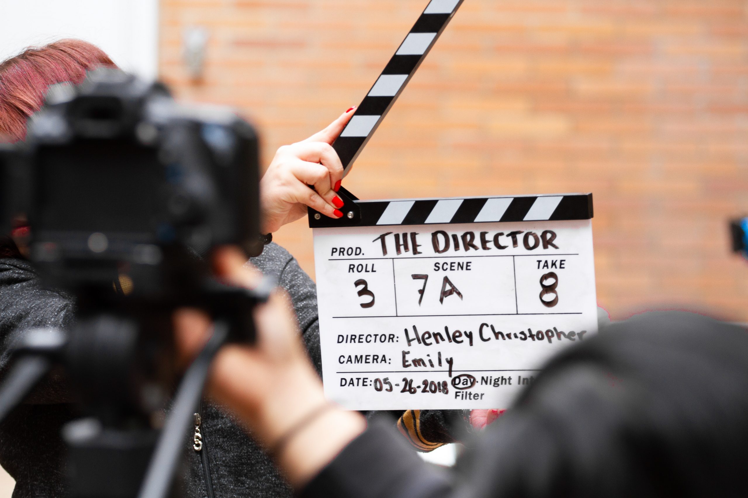 action-clapper-film-director-filming-movie-movies-video-recording-1558379-scaled