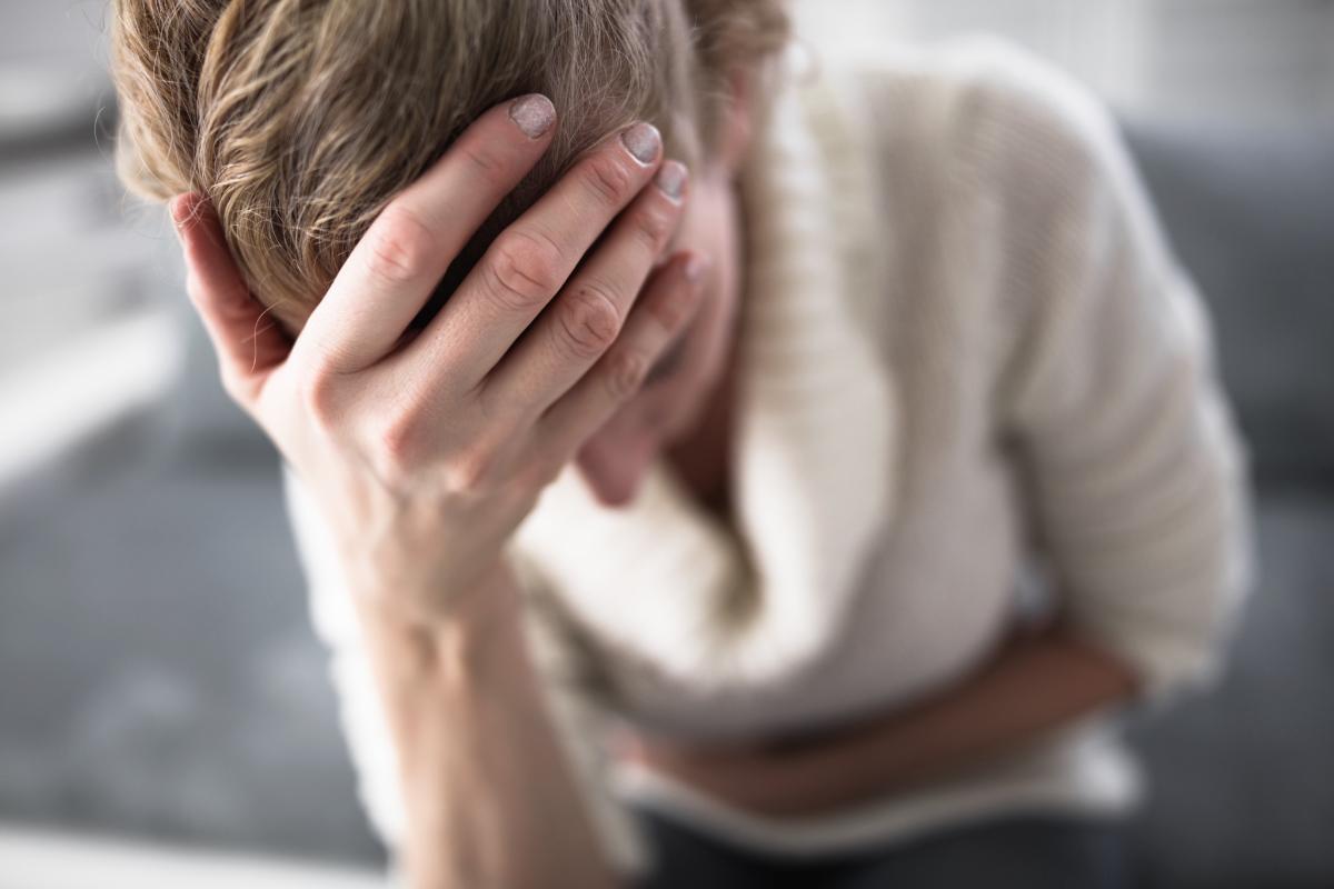 Signs of Heroin Overdose woman struggles with signs of heroin overdose